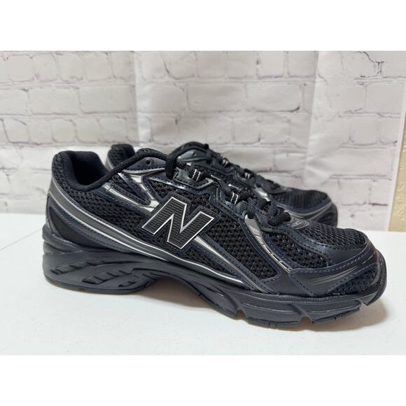 New Balance 740 Black Grey U740BM2 Unisex Sneakers Men’s 9.5 / Women’s 11 NIB - Picture 4 of 9